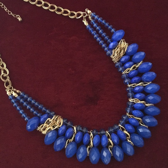 Gorgeous blue and gold necklace - Picture 3 of 5
